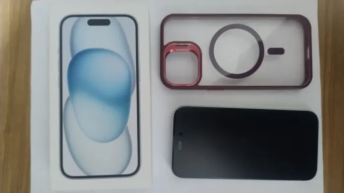iPhone 15 128GB