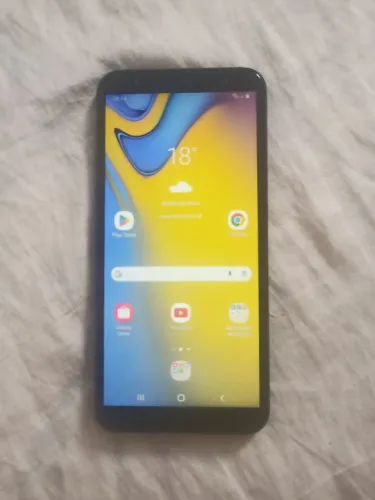 J6+. R$ 220