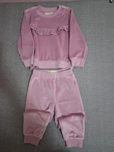 Roupas para Meninas - Números 2 e 3