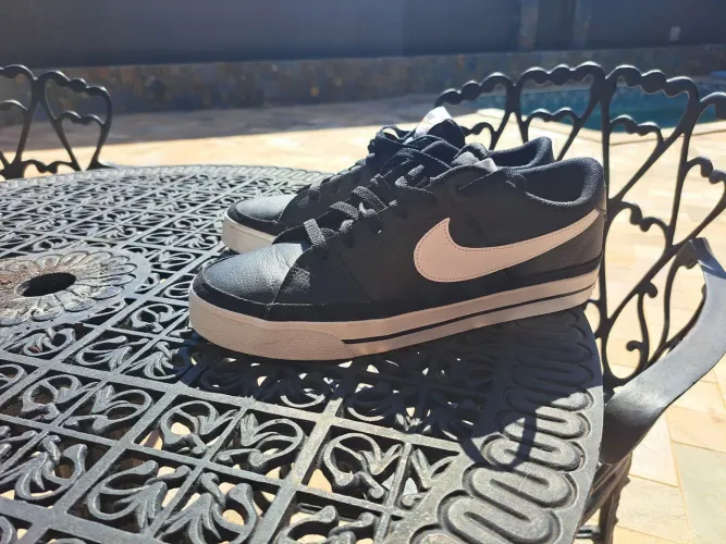 Tenis Nike Court Royale 2 preto original novinho usei 2 vezes.