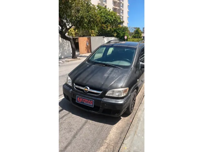 Chevrolet Zafira Comfort 2.0 MPFI Flexpower 8V 5P 2011