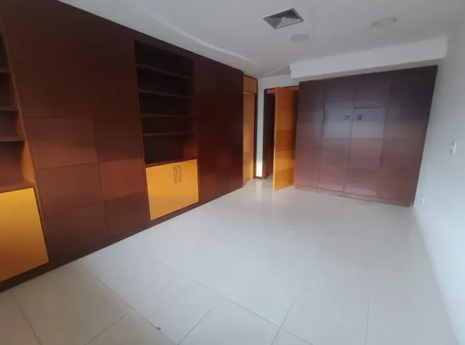 Sala para aluguel com 68m² em Enseada do Suá - Vitória - ES