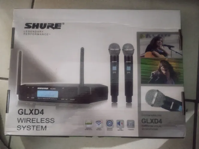 Vendo par de microfone SHURE top de linha novos