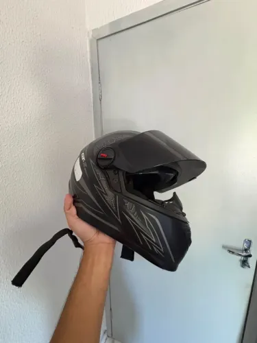 CAPACETE MARCA FW3
