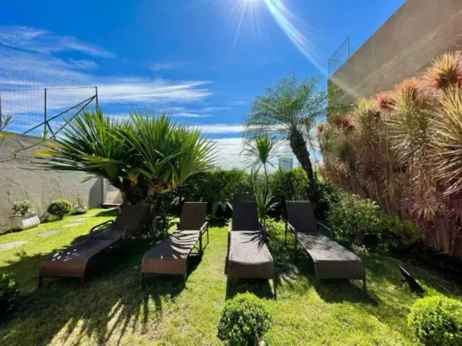 Casa de alto padrão com 04 suítes à venda e para locação, 675 m² no Centro - Diadema/SP