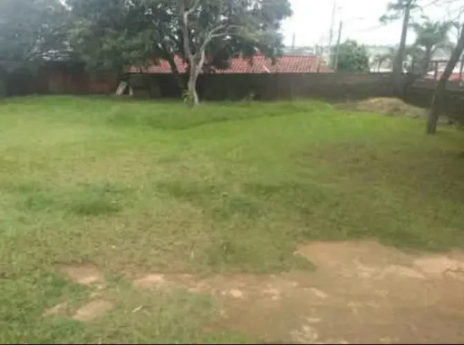 TERRENO Á VENDA EM CAJURU/SP