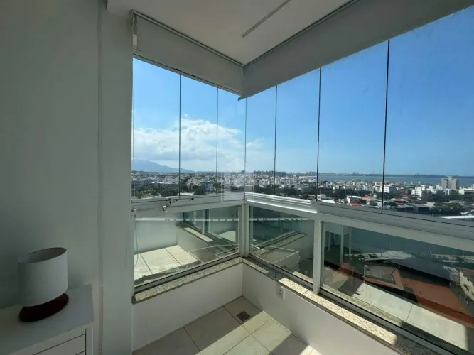 Apartamento mobiliado de alto padrão com vista para a Baía de Vitória | Ed. Vitória 360