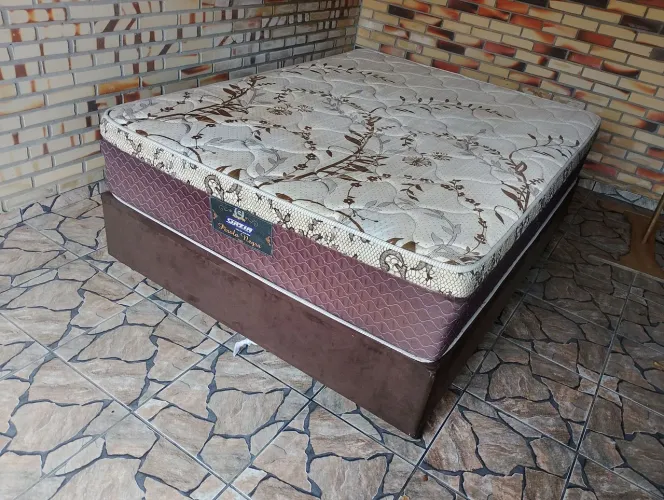 Cama box casal.... ENTREGO
