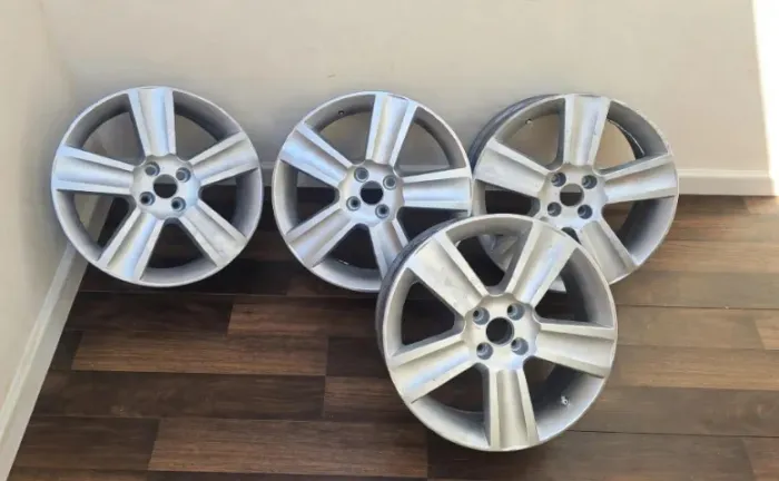 Rodas Saveiro cross aro 17 
