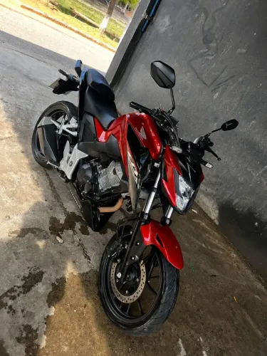 CB Twister 300f