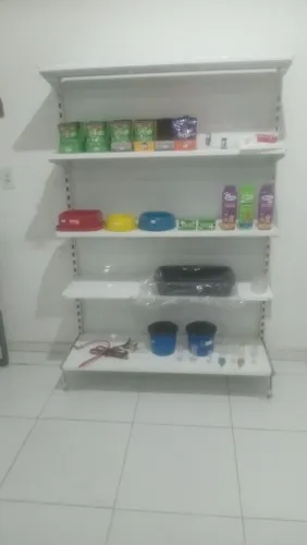 Gôndola nova para comércio