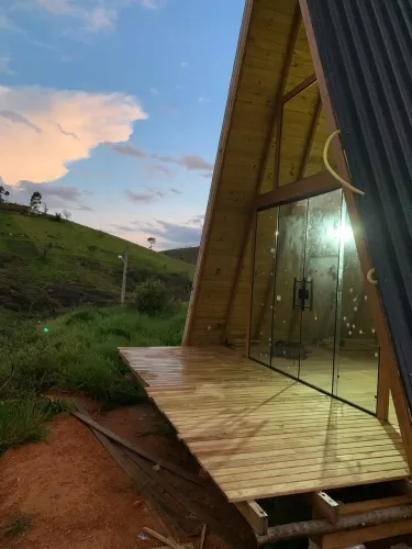 Vendo chalé , condomínio campo Bello chácara mg
