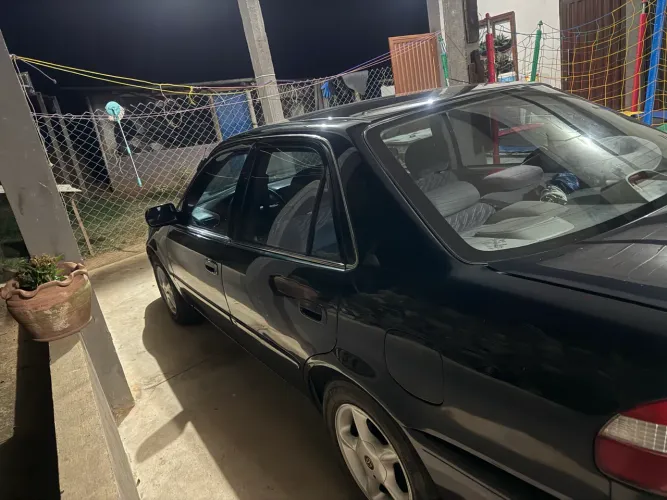Toyota Corolla XEI 1.8/1.8 Flex 16V Aut. 2001
