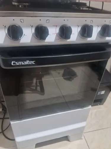 Fogão 4 bocas novo não é automático