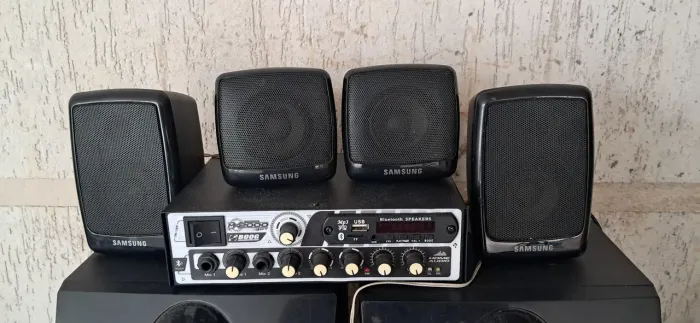Boog MX2000 som ambiente mais caixas