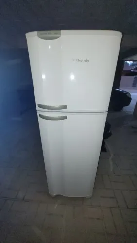 Geladeira Electrolux