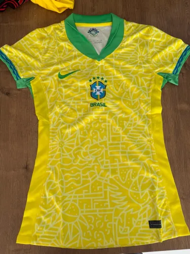 Para votar dia 25 ? Camisa Brasil Feminina