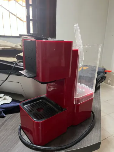 Cafeteira três corações cápsula 