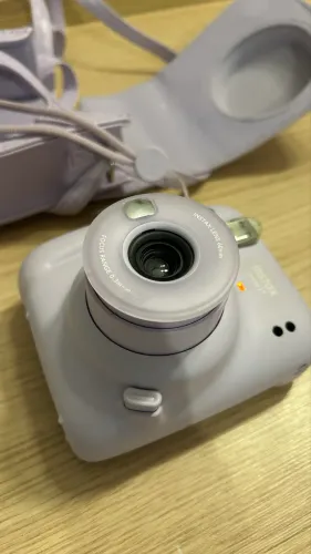 Câmera instantânea Fujifilm Instax Instax Mini 11 + capa