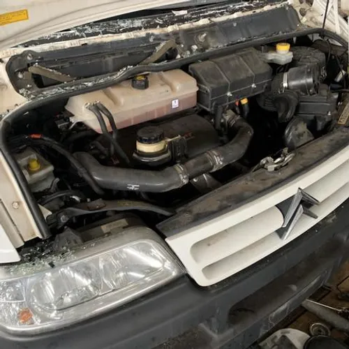 Sucata de Citröen Jumper ducato 2.3 pra retirar peças