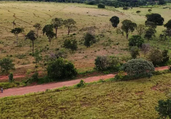 Chácara 10,8 hectares rica em água em Jaraguari!