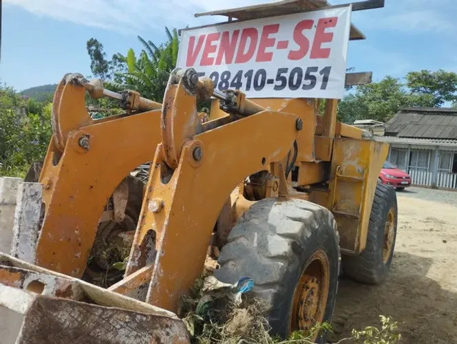 Pá carregadeira Michigan 55a