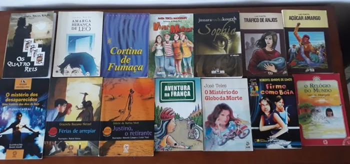 Livros paradidáticos diversos | 5 reais (cada)