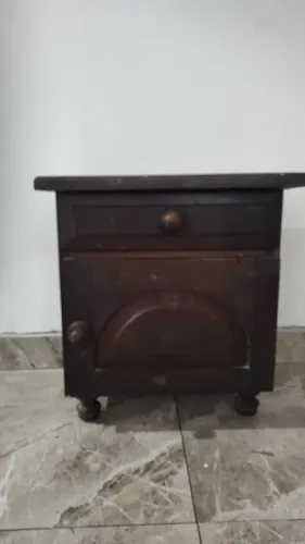 Criado mudo
