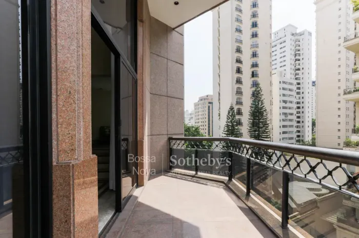 Apartamento próximo ao Colégio Dante Alighieri
