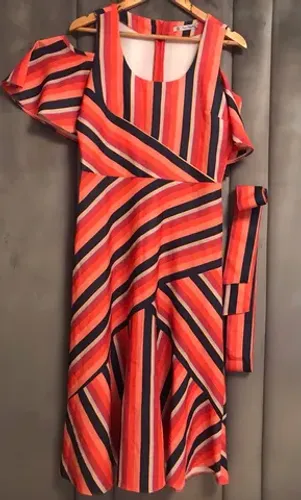 Vestido listas marca Luzia Fazzoli