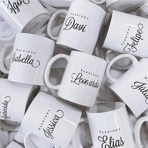 Caneca de porcelana tradicional 