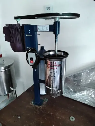 Máquina de bater açaí 6L