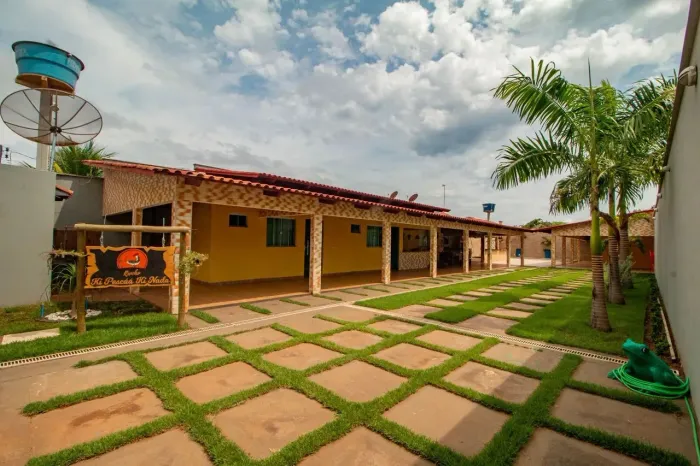 Casa à venda no bairro Luiz Alves - São Miguel do Araguaia/GO