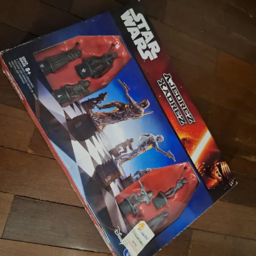 Xadrez Star Wars - Hasbro Gaming - Completo!