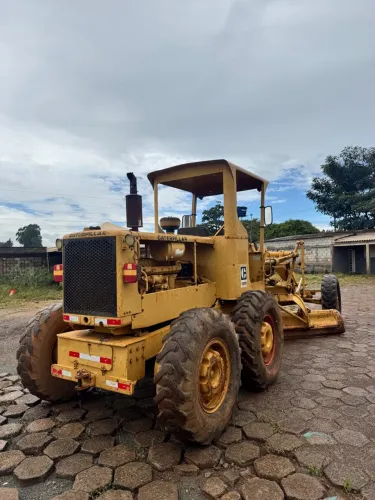 Motoniveladora Caterpillar 120B