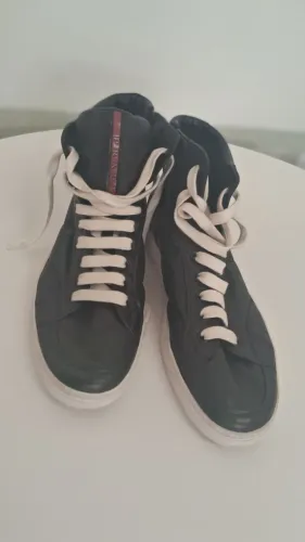 Tênis Prada couro preto 