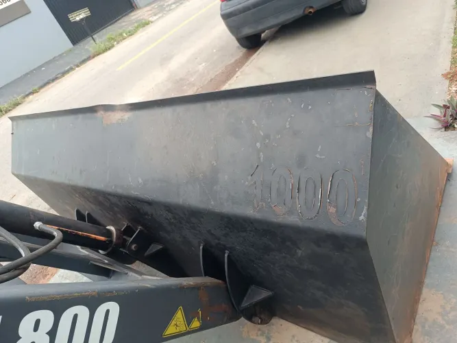 Concha 1000L para Trator