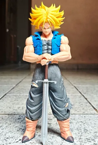 Trunks Super com 25 cm - detalhes incríveis 