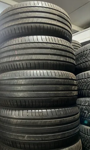 Jogo de pneus 19 Tiguan R-Line 255/45 R19 semi novos