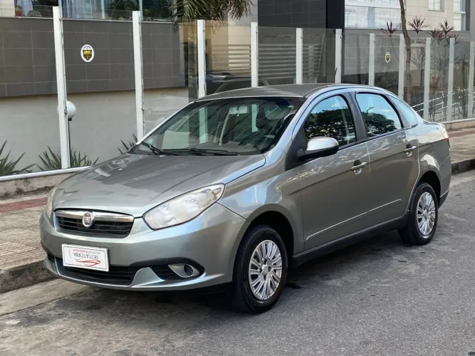 Fiat Grand Siena Attrac. 1.4 EVO F.flex 8V 2013