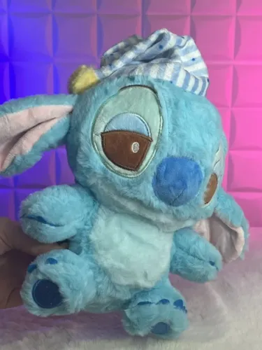 Pelúcia Stitch Soninho - 26cm