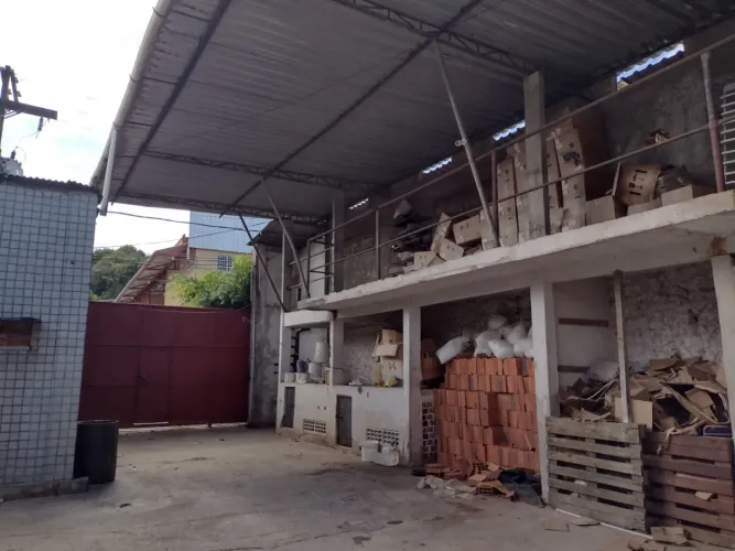 galpão 540 m2 + outro Imovel 288 m2