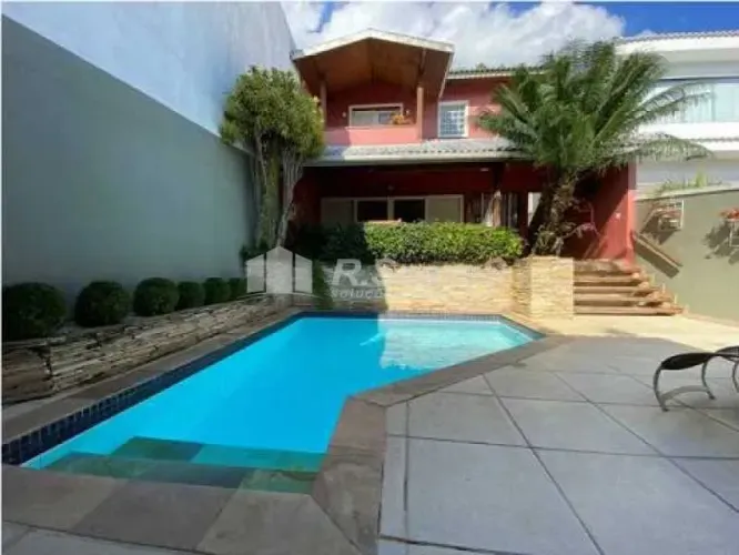 Condomíno Pedras douradas - Casa com 3 suítes e 2 vagas de garagem - Rio de Janeiro Rj.