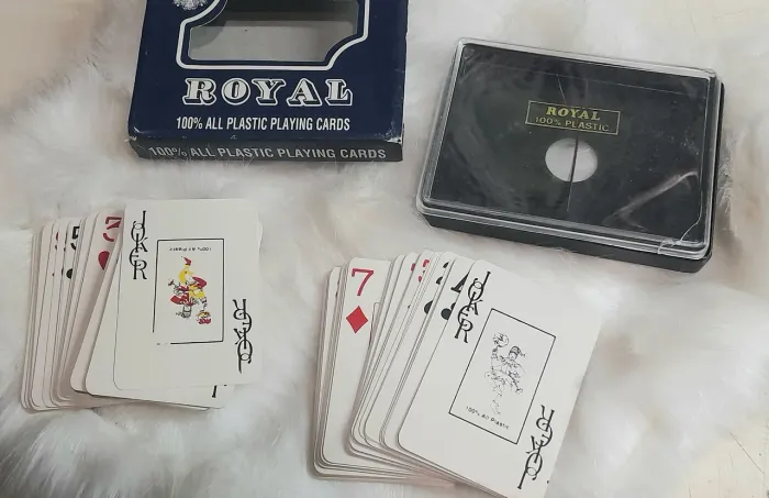 Baralho de cartas Royal 100% plástico 