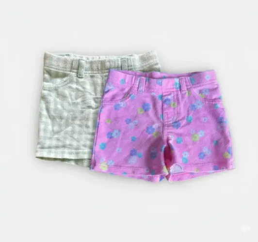 kit 2 Shorts Garanimals  tamanho 6-9 meses importados ( Desapego)