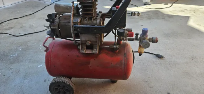 Compressor pequeno todo revisado 