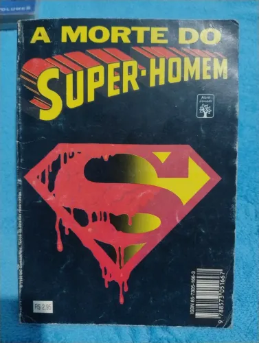 HQ A Morte do Super-Homem - Ed. Abril (1993).