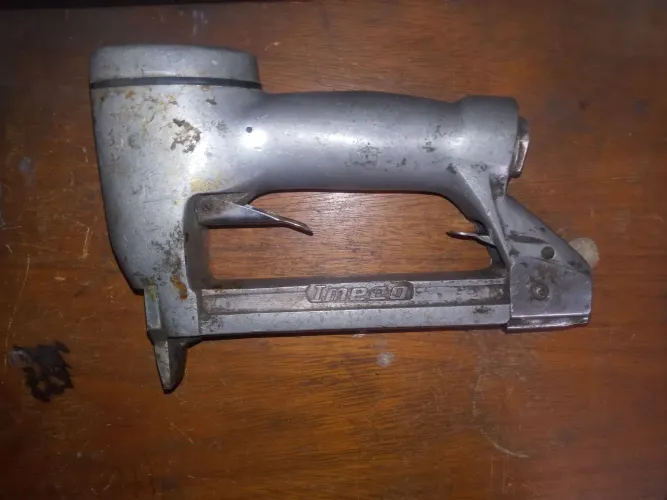 Grampeador Industrial pneumático