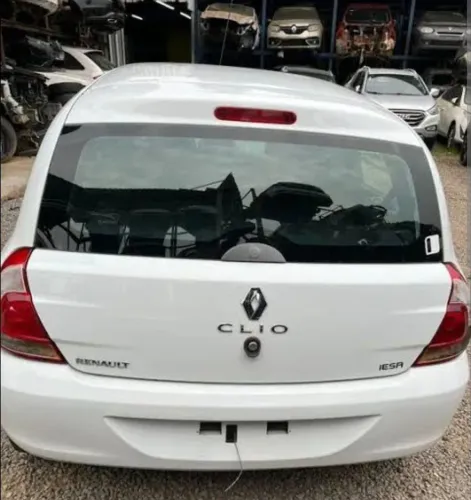 Tampa de mala clio 2013/2016