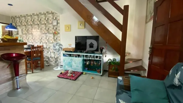 Peró - Cabo Frio - Casa duplex toda reformada